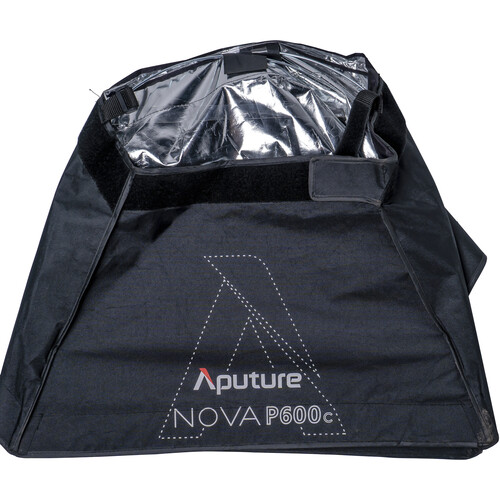 Aputure Nova P600c Softbox - 9